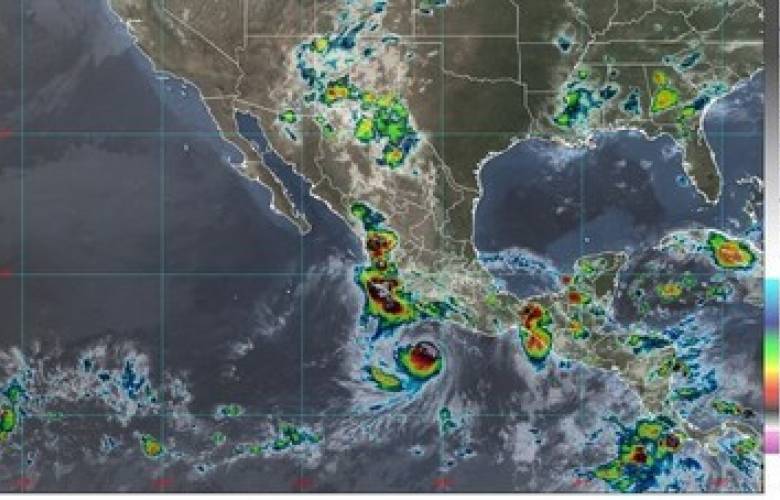 TheBunkerNoticias | Bonnie se localizó aproximadamente a 355 km al sur de Zihuatanejo, Guerrero, como huracán categoría 2: afectará a 12 estados