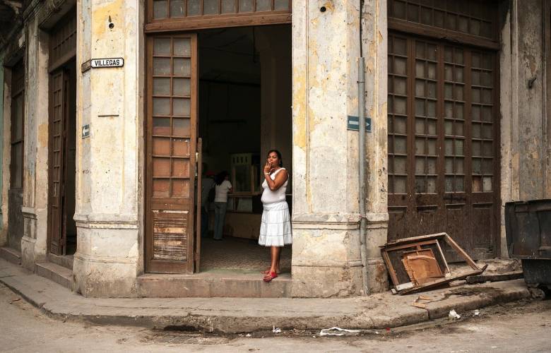 Biden flexibiliza medidas a Cuba