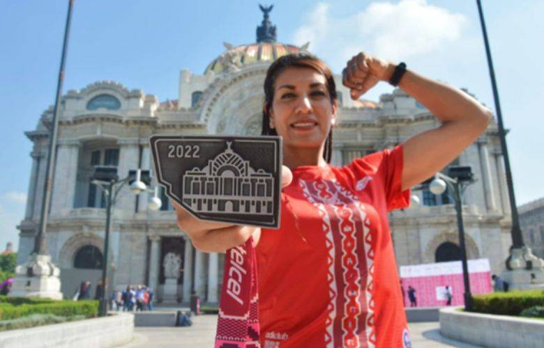 TheBunkerNoticias | Presentan playera y medalla del Maratón de la CDMX
