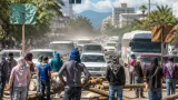 Chilpancingo: bloqueo en Ruffo Figueroa por exigencia de rehabilitación de carretera en San Luis Acatlán