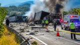 Choque múltiple en la autopista Guadalajara‑Tepic deja al menos 10 muertos y varios heridos
