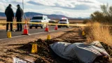 Hallan cuerpo de mujer semienterrado junto a la carretera Chihuahua–Cuauhtémoc; inquietud en la ciudad
