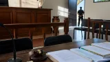 Jueza suspende audiencia en Atlacholoaya; exdirector de Pemex busca salida legal por violencia familiar