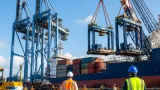 Manzanillo: embarcan grúas super post‑panamax y RTG que refuerzan la logística portuaria