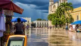 Ola de calor dará paso a tormentas: llega a Yucatán una onda tropical con riesgo de lluvias fuertes