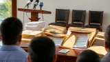 Secretario de Gobierno confirma a tres sobrinos de AMLO en nómina estatal y defiende sus cargos