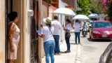 Vecinos de Zihuatanejo reportan brigadas de Morena en colonias fuera de periodo electoral