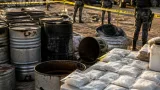 Veracruz: aseguran más de 2 mil litros de hidrocarburo y detienen a 32 personas