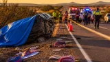 Volcadura en la carretera La Paz–Cabo San Lucas deja dos maestras de secundaria fallecidas