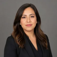 Elena Robles