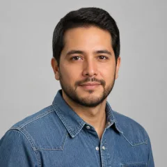 Emilio Farías