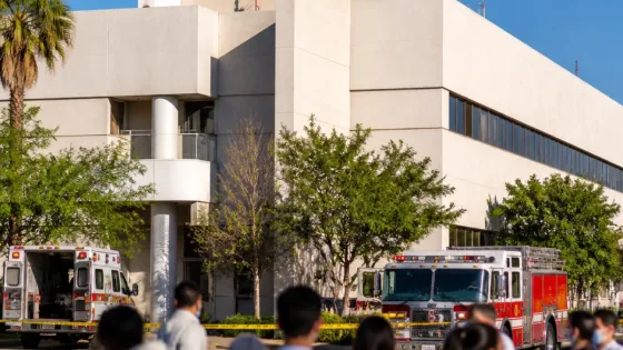 Evacúan clínica del ISSSTE en Hermosillo tras conato de incendio por equipo de aire acondicionado