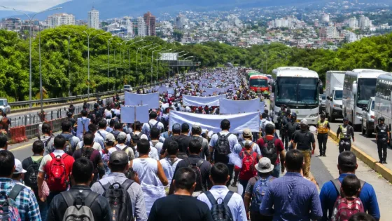Más de 1,200 docentes del NEI anuncian movilización hacia Tuxtla por procesos 'transparentes' y regionales