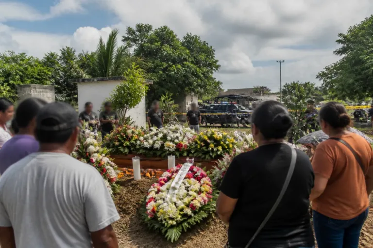 Despiden en Nanchital a la periodista Roxana Guzmán, tercera víctima fatal del año en Veracruz