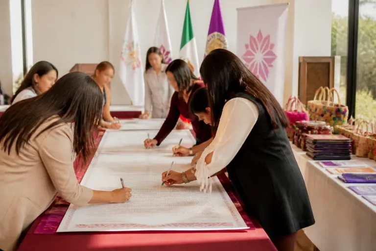 Apizaco firma convenio con REDMUEM para impulsar la autonomía económica de las mujeres