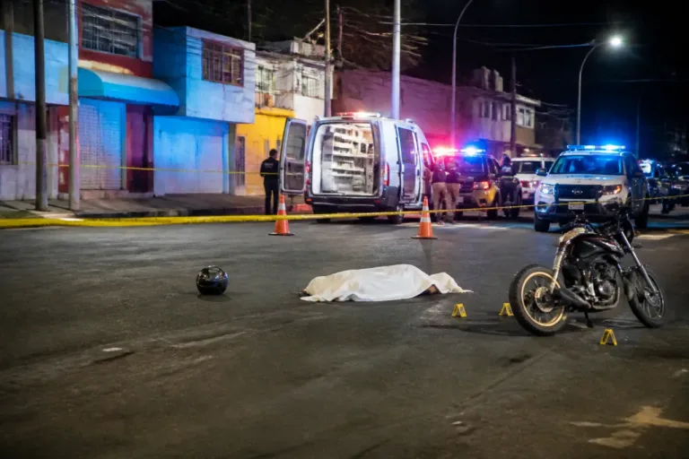 Asesinato en vía pública conmociona a Tehuacán; investigan ataque en colonia Anáhuac
