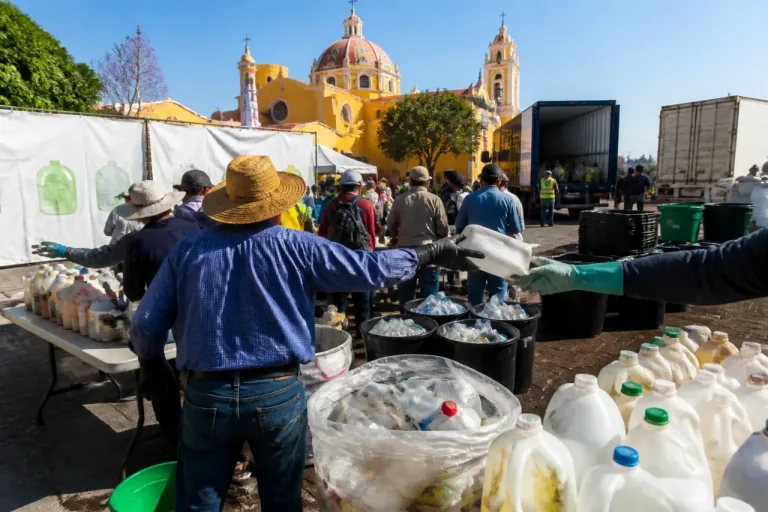 Atlixco impulsa Maratón Campo Limpio para recolectar envases de plaguicidas