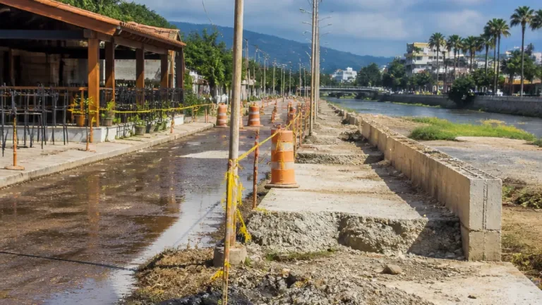Chilpancingo: urge rescate de la ciclovía inconclusa del río Huacapa y atención a servicios públicos