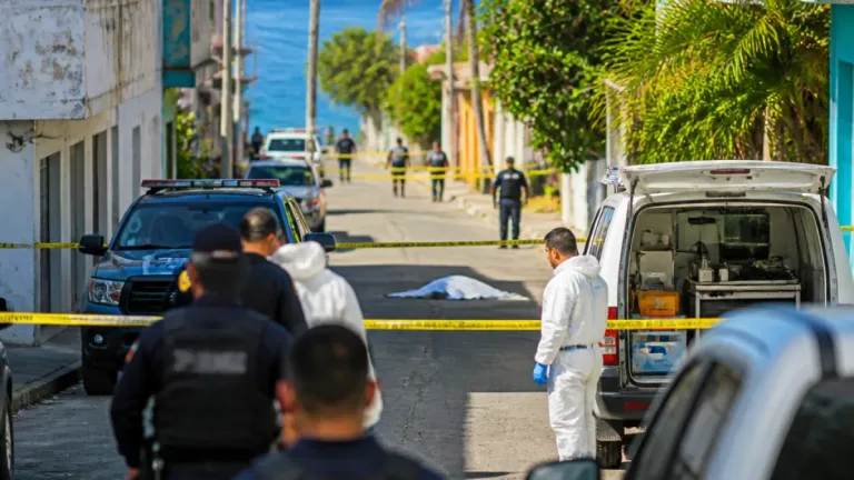 En Manzanillo, hombre asesinado a tiros en la colonia 5 de Mayo de El Colomo
