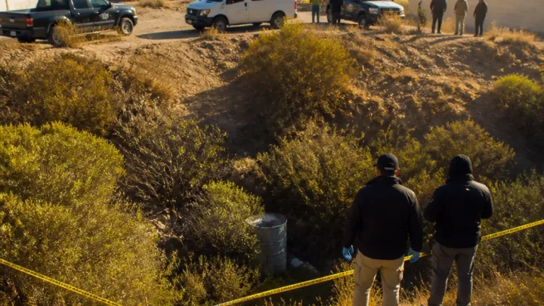 Hallan en Tehuacán cuerpo dentro de un tambo en barranca de la colonia Observatorio