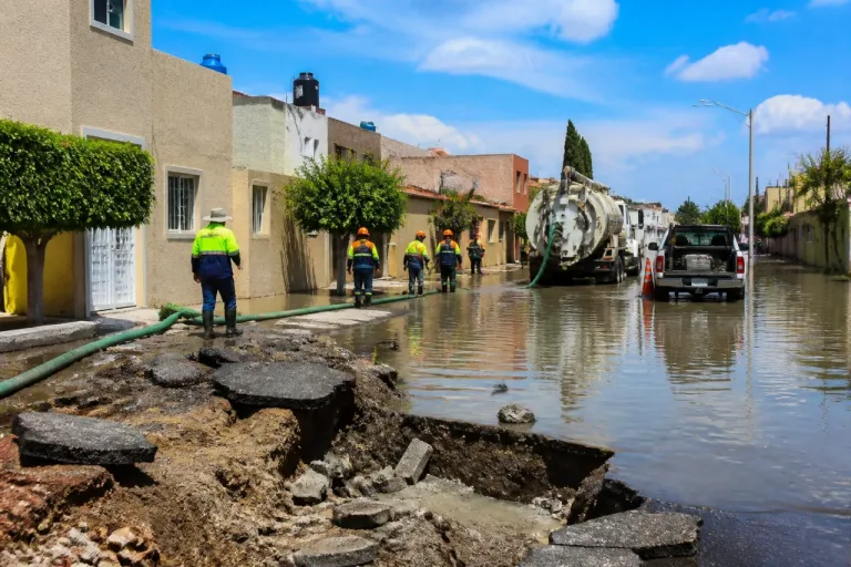 Lluvias en Tizayuca dejan 48 viviendas afectadas y daños en vialidad