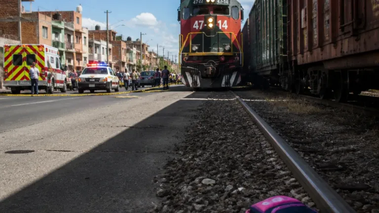Morelia: niño de 6 años muere arrollado por tren en la avenida Michoacán