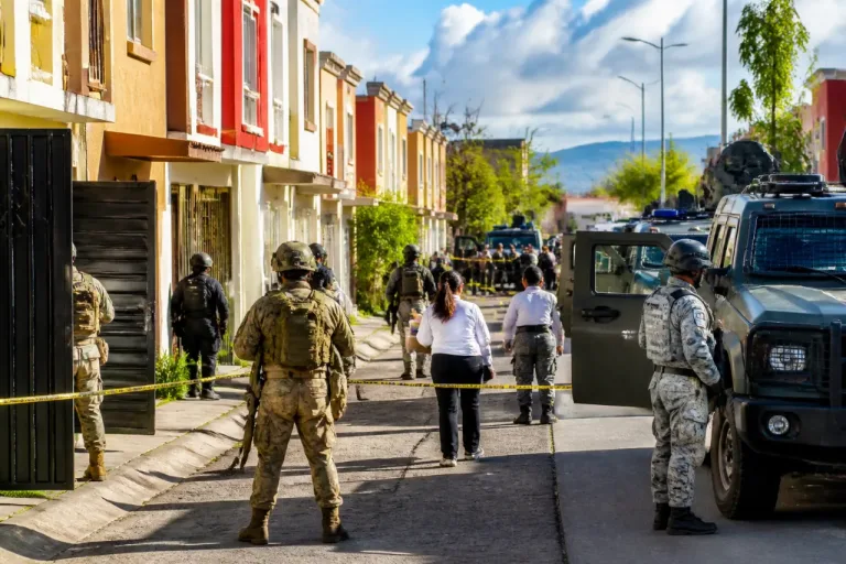 Operativos federales en Tlaxcala: cateos simultáneos sacuden a municipios del sur