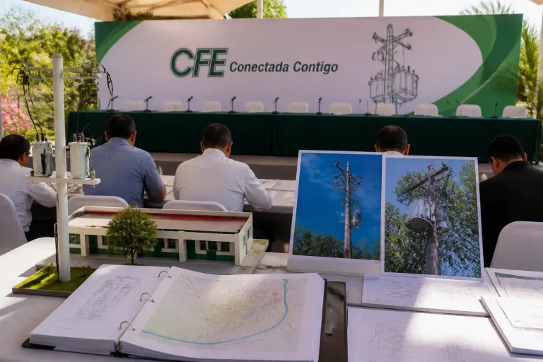 Poza Rica acuerda con la CFE medidas para mejorar el suministro eléctrico