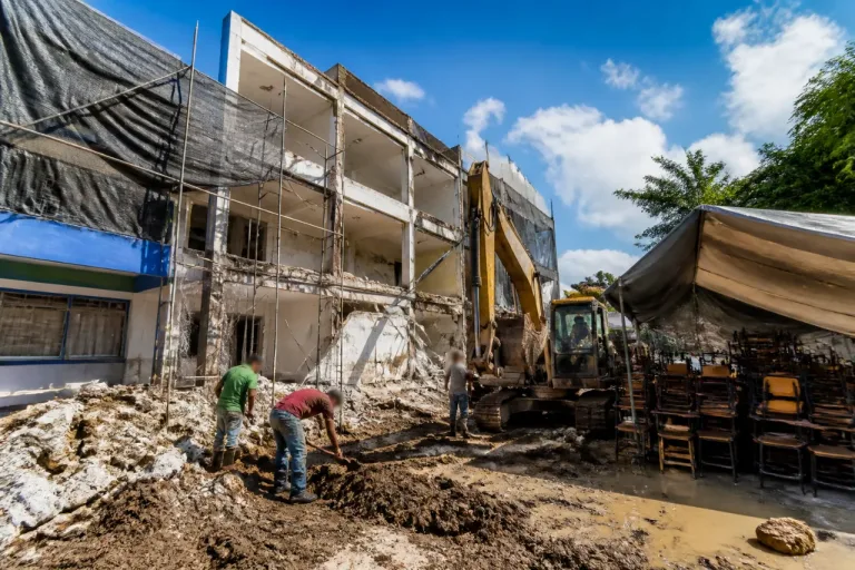 Poza Rica: continúa la reconstrucción de cuatro escuelas dañadas por las inundaciones