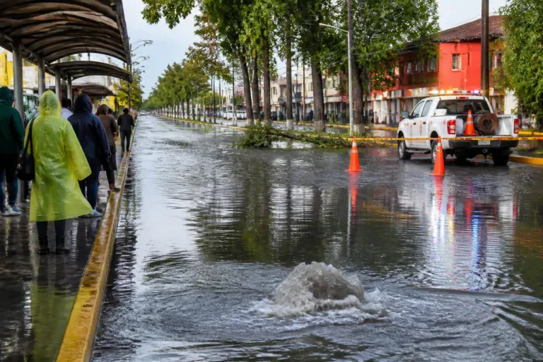 Protección Civil activa alerta por lluvias intensas que afectarán al Estado de México