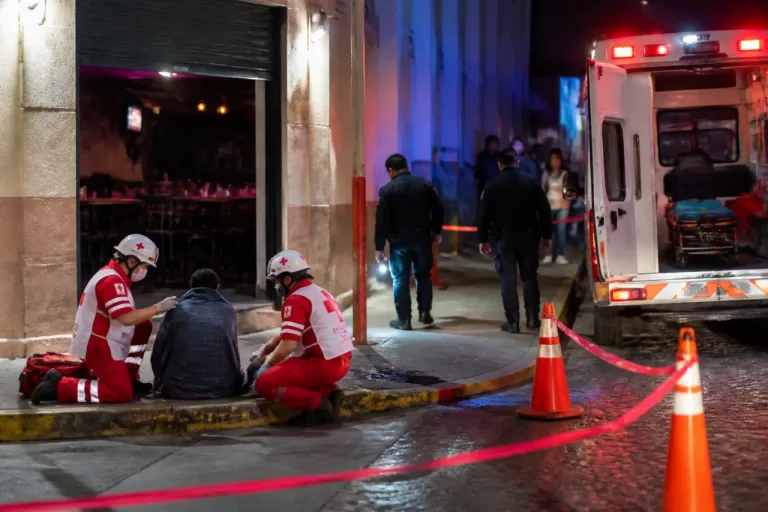 Saltillo: pelea en la Zona Centro deja a un hombre herido y un presunto agresor huye