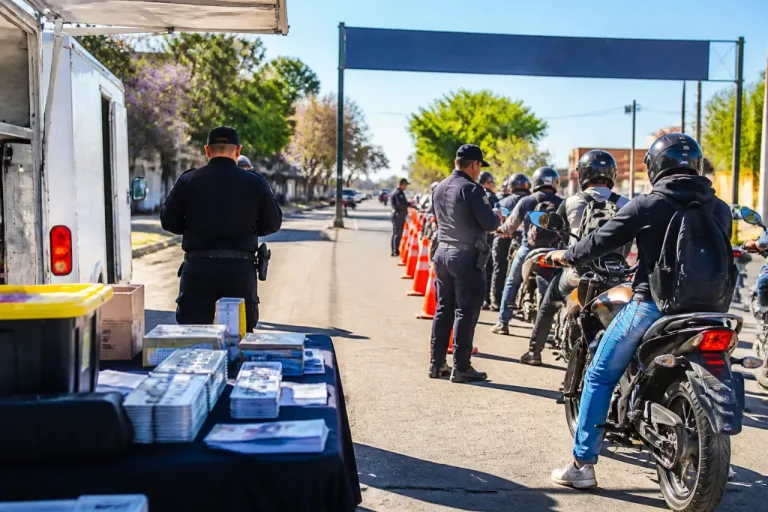 San Juan del Río refuerza control a motociclistas para reducir accidentes