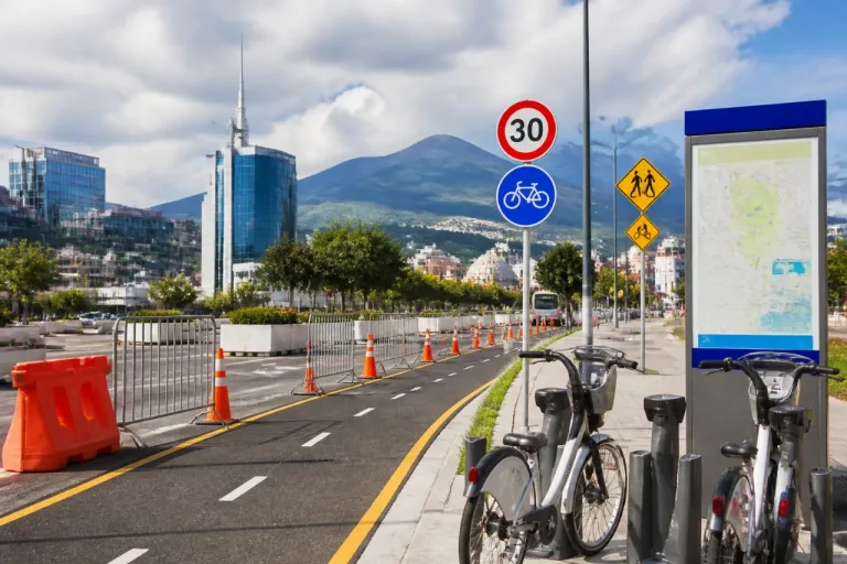 Toluca: anuncian inversión para ampliar ciclovías en el Valle pese a bajo uso actual