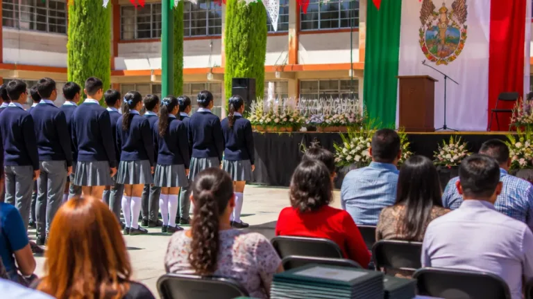 Tulancingo: autoridades clausuran ciclo escolar 2025-2026 y reconocen a casi 570 mil estudiantes