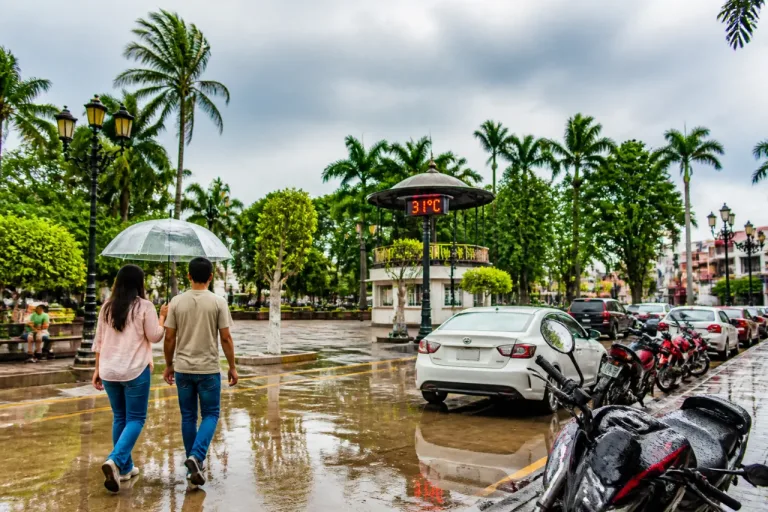 Tuxtla Gutiérrez: calor y lluvias ligeras marcan la jornada del viernes